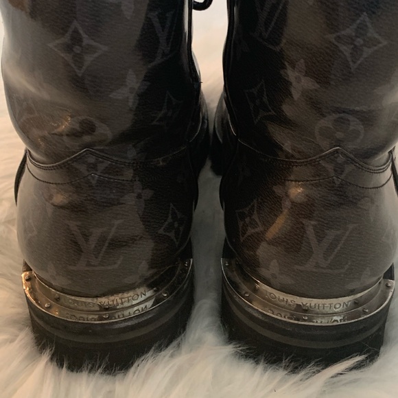 Louis Vuitton Runway Hiking Boots - Picture 3 of 6